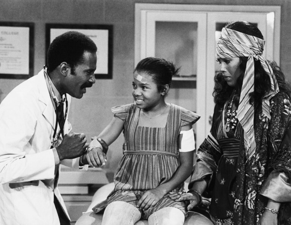 Good Times Bob Delegall, Janet Jackson, Ja'net DuBois, in 'The Evans Get Involved: Part 1 & 2' (Season 5, Episode 1 and 2, aired September 21st, 1977), 1974-79