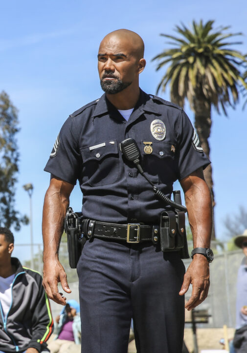 S.W.A.T., a new drama inspired by the television series and the feature film, stars Shemar Moore (pictured) as a locally born and raised S.W.A.T. sergeant newly tasked to run a specialized tactical unit that is the last stop in law enforcement in Los Angeles. This fall, S.W.A.T. will be broadcast Thursdays (10:00-11:00 PM, ET/PT) beginning Nov. 2, after football concludes, on the CBS Television Network. 