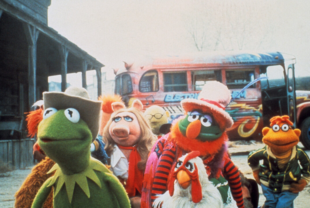 The Muppet Movie Kermit the Frog, Miss Piggy, Dr. Bunsen Honeydew, Dr. Teeth, Camilla, Scooter, 1979