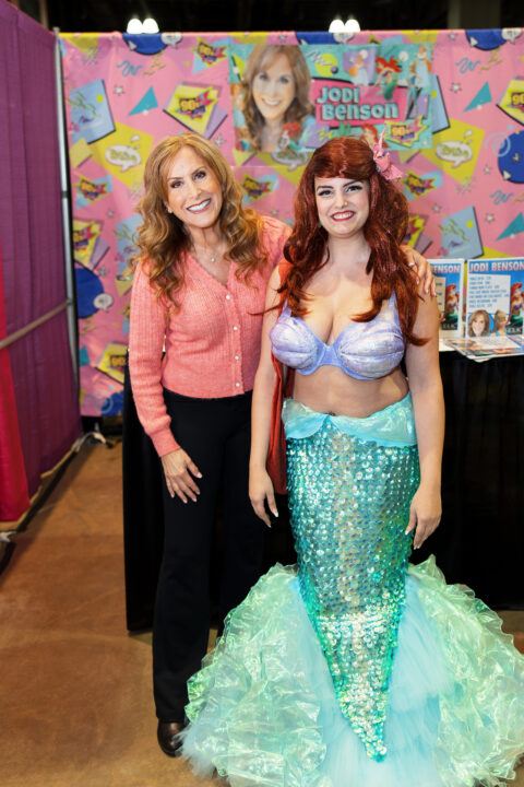 Jodi Benson 90s con