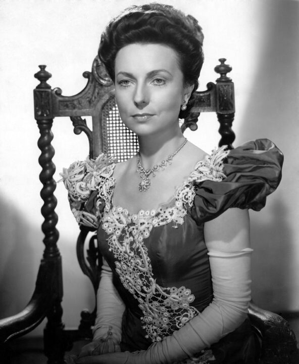 The Magnificent Ambersons Agnes Moorehead, photo by Alex Kahle, 1942