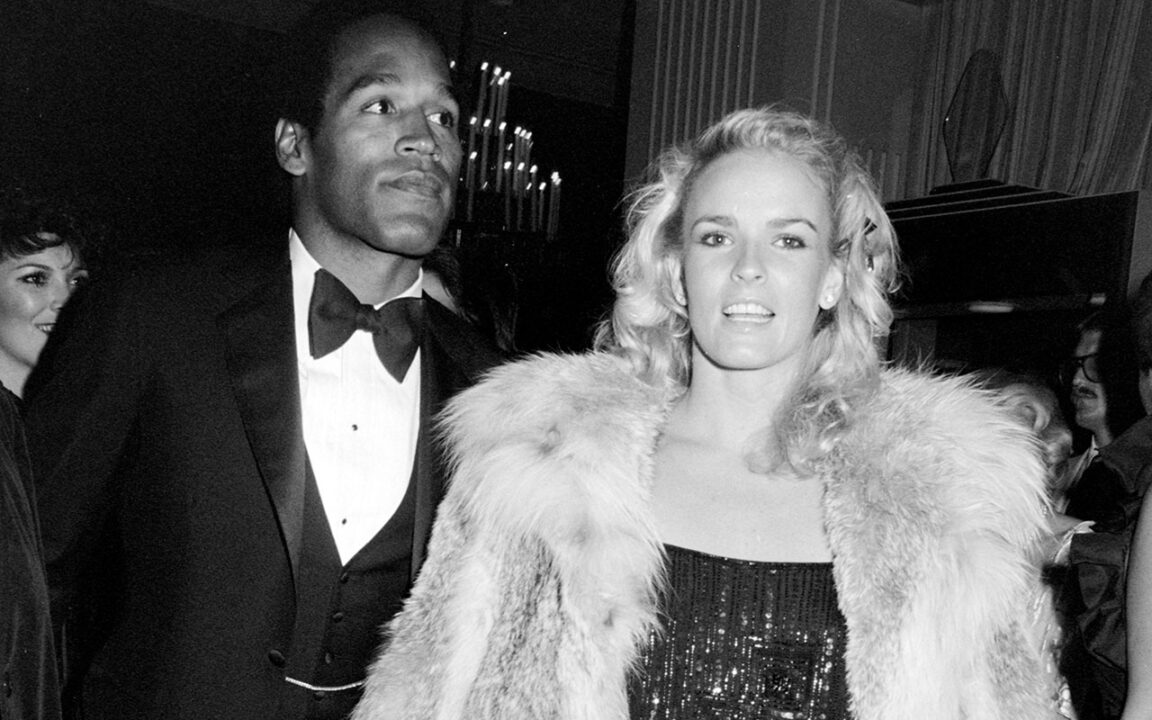 O.J. Simpson and Nicole Brown attend an event in Los Angeles, California, on November 4, 1981. (Photo by Roman Salicki/WWD/Penske Media via Getty Images)