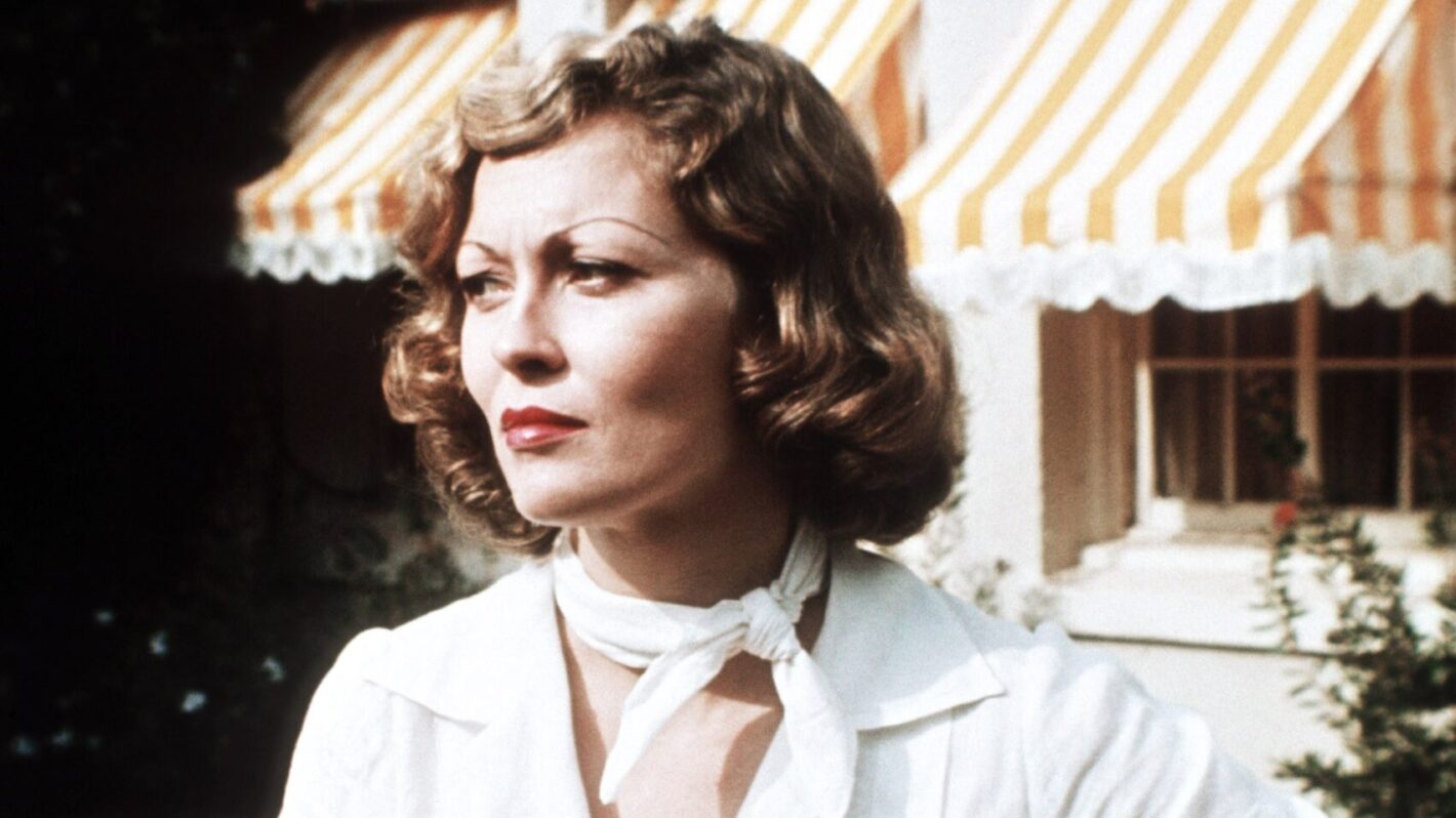Ahead of New Documentary, Faye Dunaway Reveals Sad Reason Behind Her 'Bad Behavior'