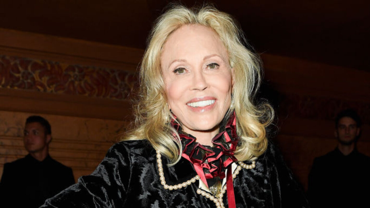 Faye Dunaway Is Glad to Have Revealed Her Deepest Struggles in New Doc