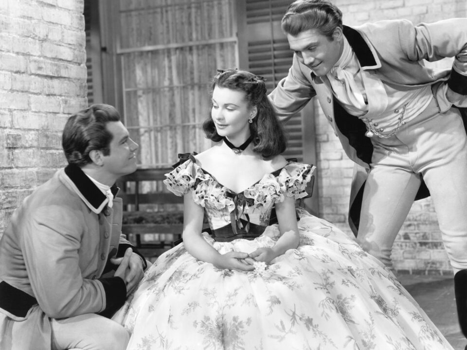 GONE WITH THE WIND, from left: Fred Crane, Vivien Leigh, George Reeves, 1939
