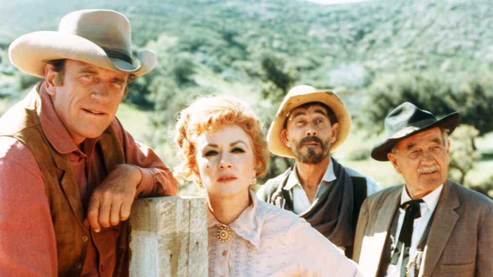 GUNSMOKE, (from left): James Arness, Amanda Blake, Ken Curtis, Milburn Stone, 1955-75.