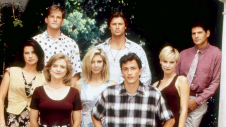 MELROSE PLACE, Daphne Zuniga, Doug Savant, Courtney Thorne-Smith, Heather Locklear, Grant Show, Andrew Shue, Josie Bissett, Thomas Calabro, 1992-1999.