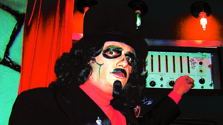 Svengoolie with machine