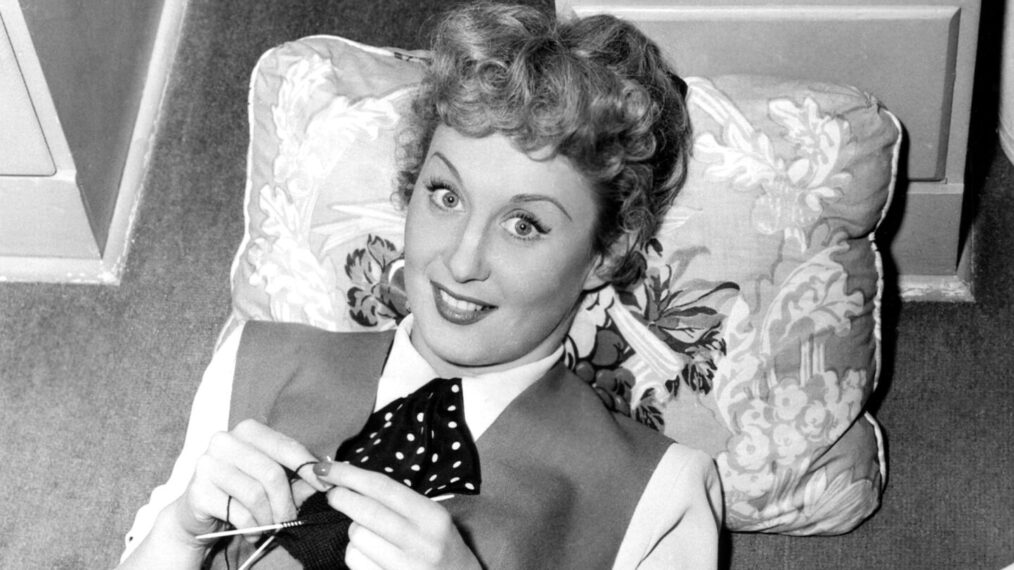NEPTUNE'S DAUGHTER, Betty Garrett, knitting between scenes, 1949