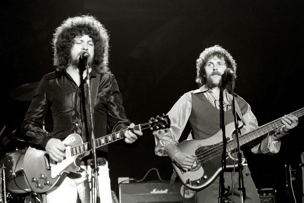 Jeff Lynne and Richard Tandy perform with te Electric Light Orchestra at the Memorial Auditorium in Sacramento, California on May 19, 1974