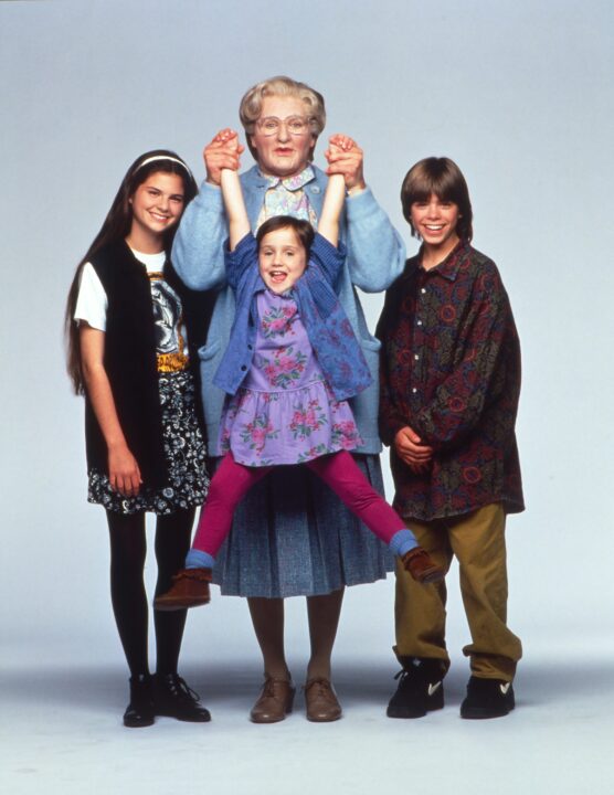 Mrs. Doubtfire clockwise from top, Robin Williams, Matthew Lawrence, Mara Wilson, Lisa Jakub, 1993