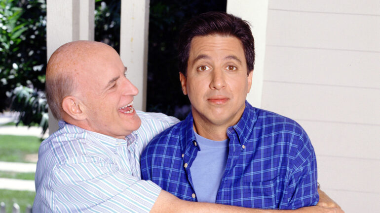 Everybody Loves Raymond Peter Boyle, Ray Romano, 1996-2005