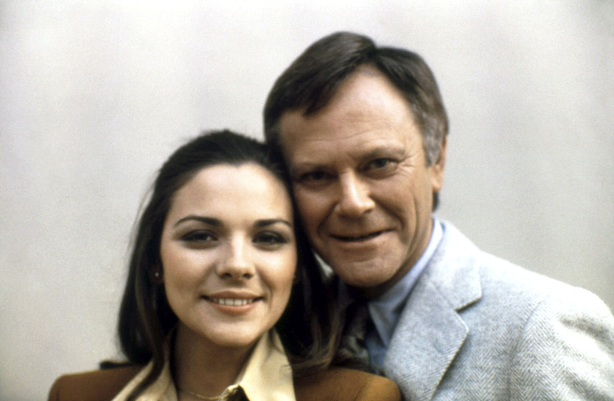 The Gossip Columnist Kim Cattrall, Dick Sargent, 1980