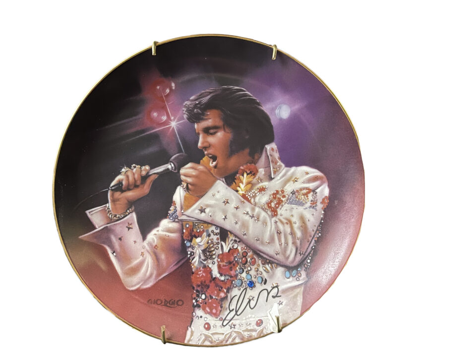 Elvis Aloha from Hawaii Plate