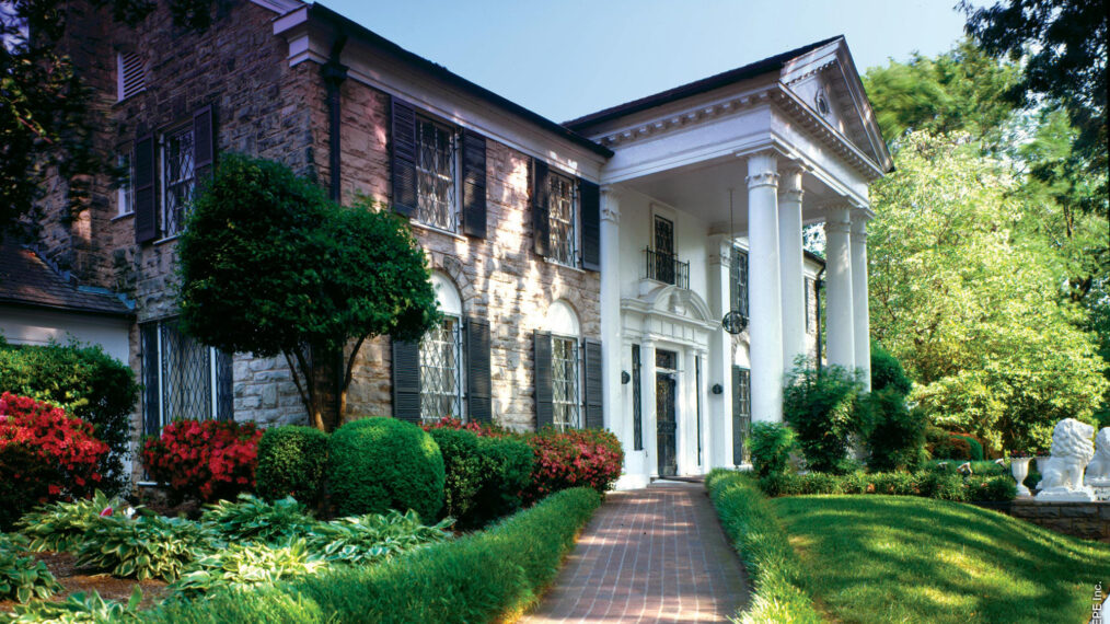 Exterior view of Elvis Presley's house Graceland, Memphis, Tennessee, United States, 2018.