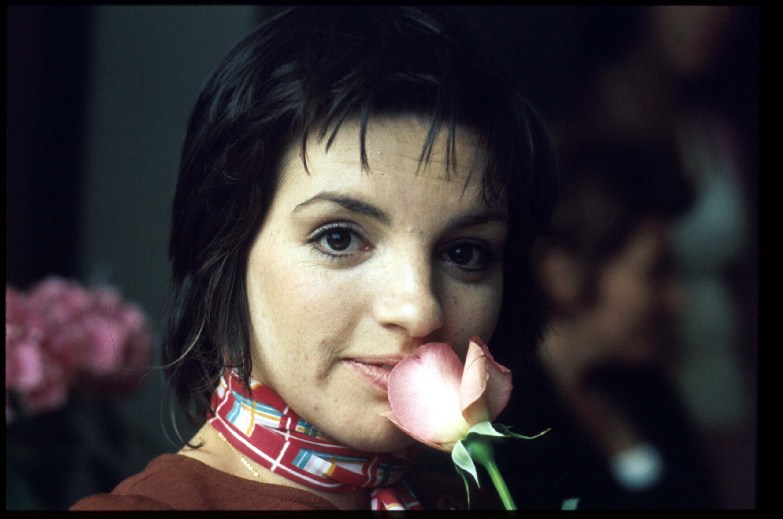 382005 01: Performer Liza Minnelli Smells A Rose. Minnelli Is In An Elite Group Of Artists To Have Achieved The 