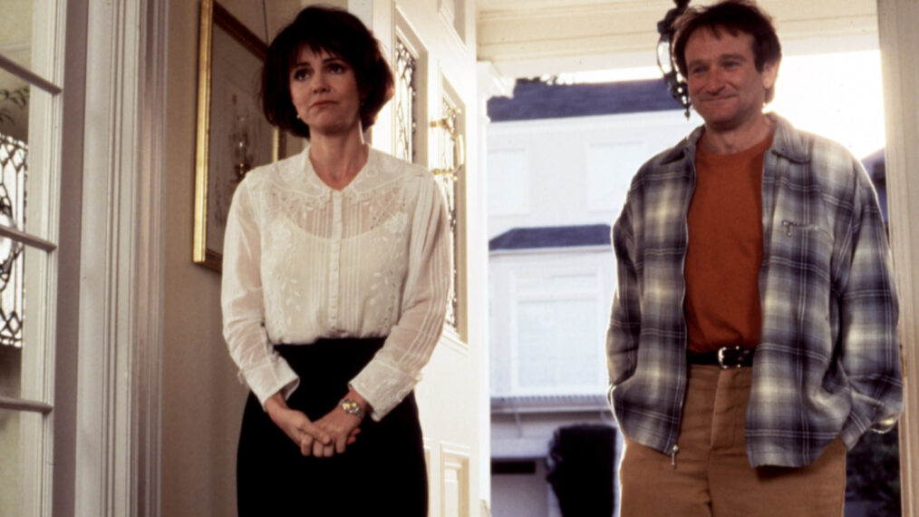 MRS. DOUBTFIRE, Sally Field, Robin Williams, 1993