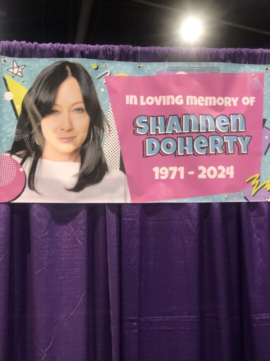 Shannen Doherty tribute banner