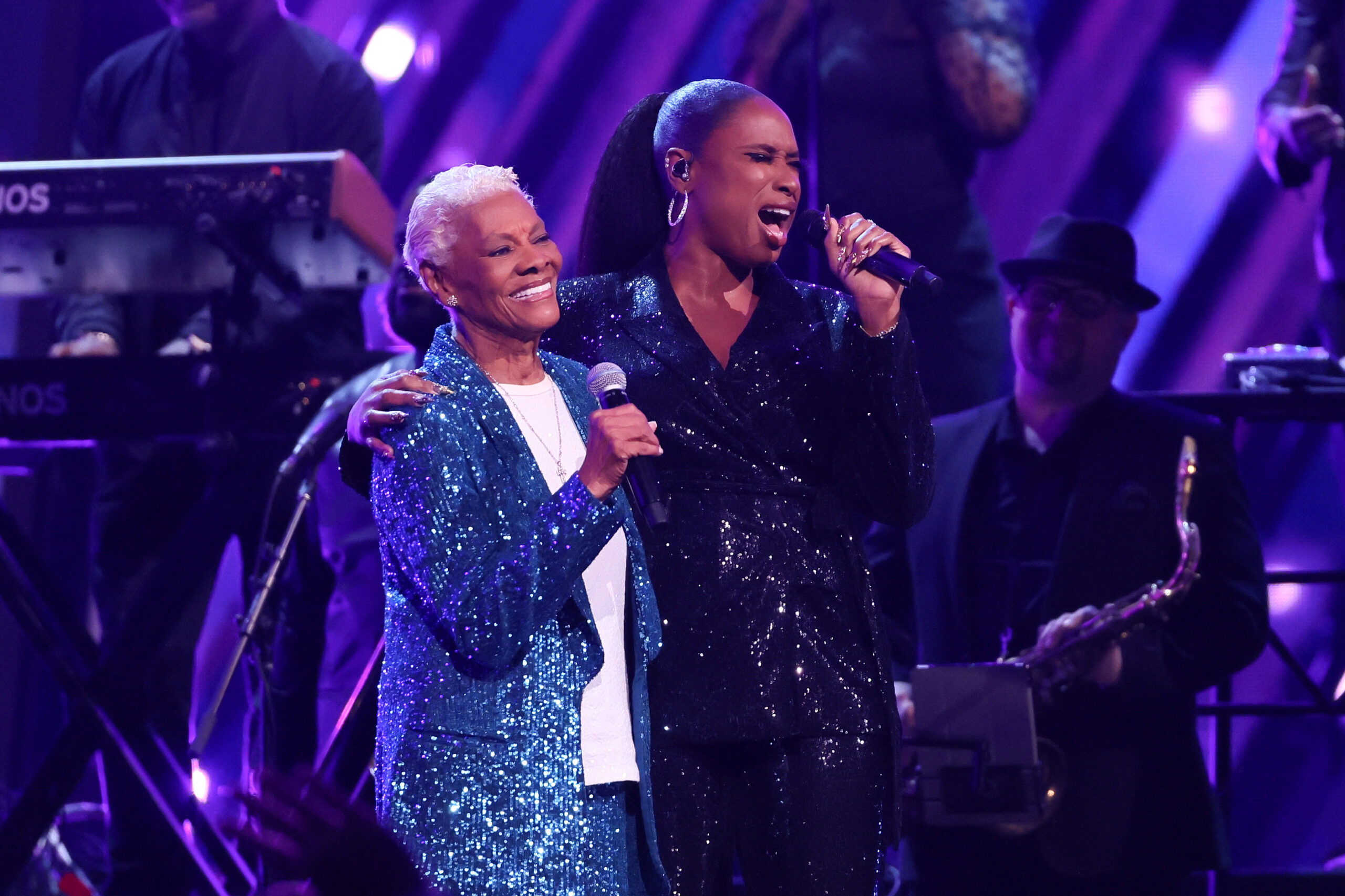 CLEVELAND, OHIO - OCTOBER 19: (L-R) Inductee Dionne Warwick and Jennifer Hudson perform onstage during the 2024 Rock & Roll Hall of Fame Induction Ceremony streaming on Disney+ at Rocket Mortgage Fieldhouse on October 19, 2024 in Cleveland, Ohio.