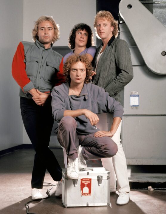 (MANDATORY CREDIT Ebet Roberts/Getty Images) UNITED STATES - NOVEMBER 01: Photo of FOREIGNER; Mick Jones, Dennis Elliott, Rick Willis, Lou Gramm (front)