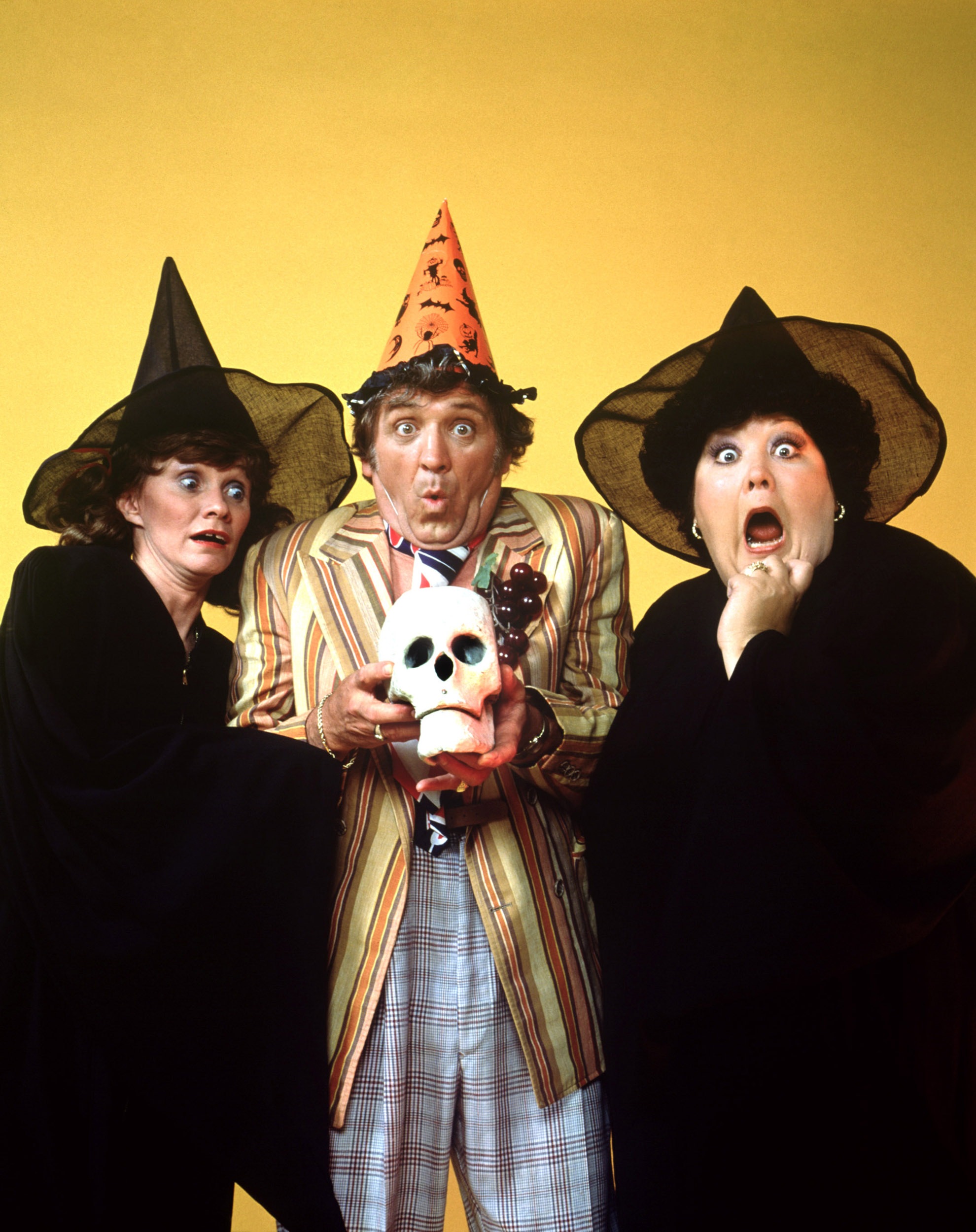 HEE HAW, Roni Stoneman, George Lindsey, Lulu Roman, 1969-1993