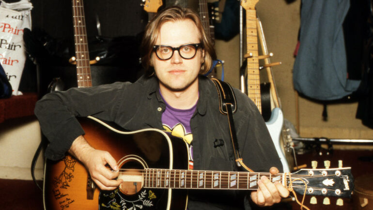 Philadelphia PA: Matthew Sweet playing guitar in 1992