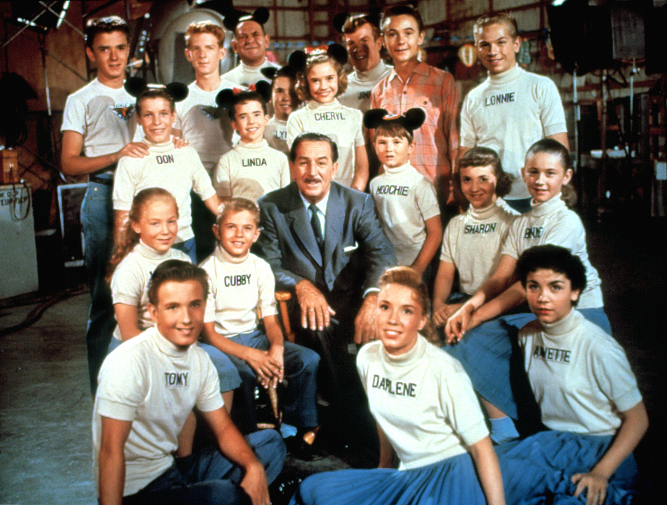 THE MICKEY MOUSE CLUB, Tim Considine, David Stollery, Roy Williams, Jimmie Dodd, Tommy Kirk, Lonnie Burr, Don Grady, Linda Hughes, Lynn Ready, Cheryl Holdridge, Kevin 