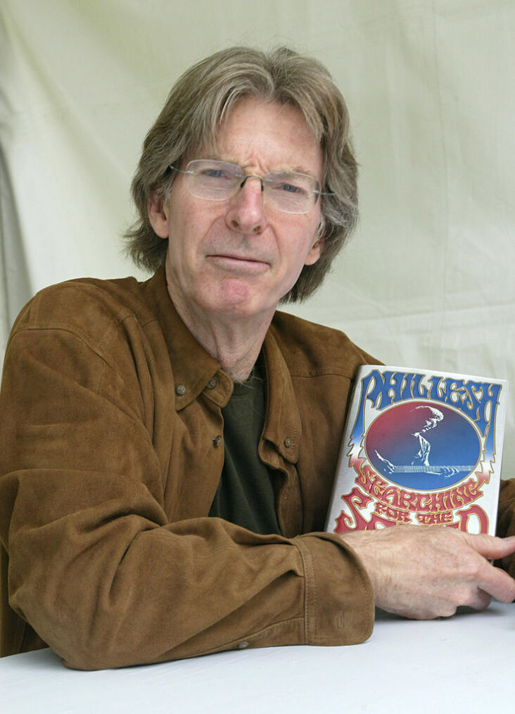 Grateful Dead Bassist Phil Lesh Dies At 84