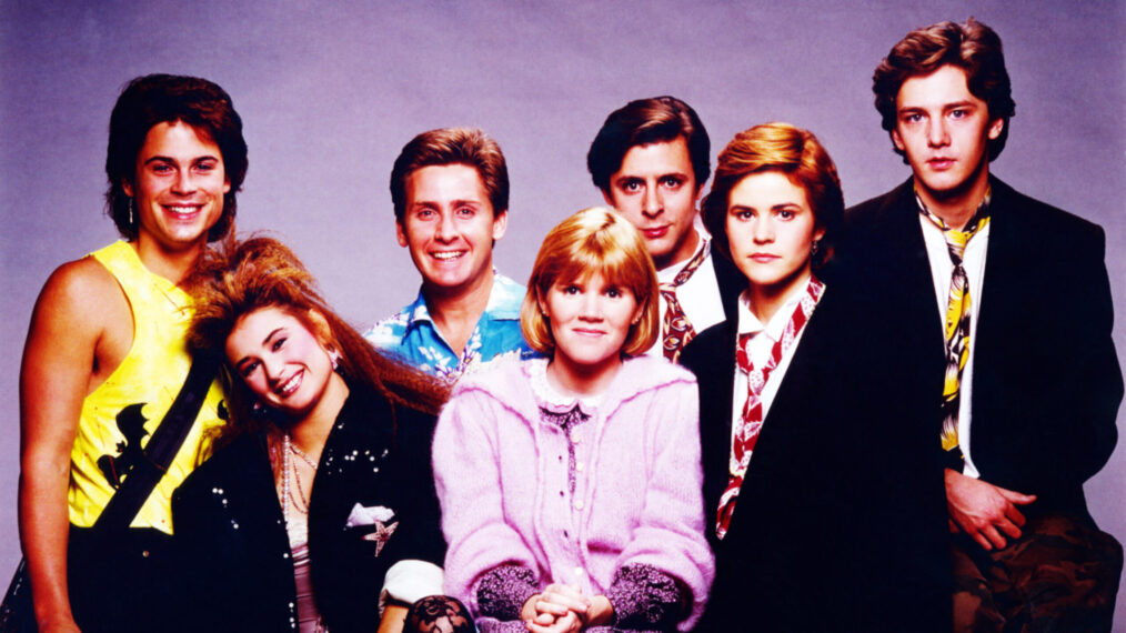 ST. ELMO'S FIRE, front from left: Demi Moore, Ally Sheedy, Mare Winningham, rear from left: Rob Lowe, Emilio Estevez, Judd Nelson, Andrew McCarthy, 1985