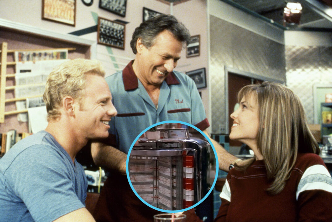 BEVERLY HILLS 90210, (from the left): Ian Ziering, Joe E. Tata, Hilary Swank, 'Forgive and Forget', (Season 8, aired Sept. 17, 1997), 1990-2000.