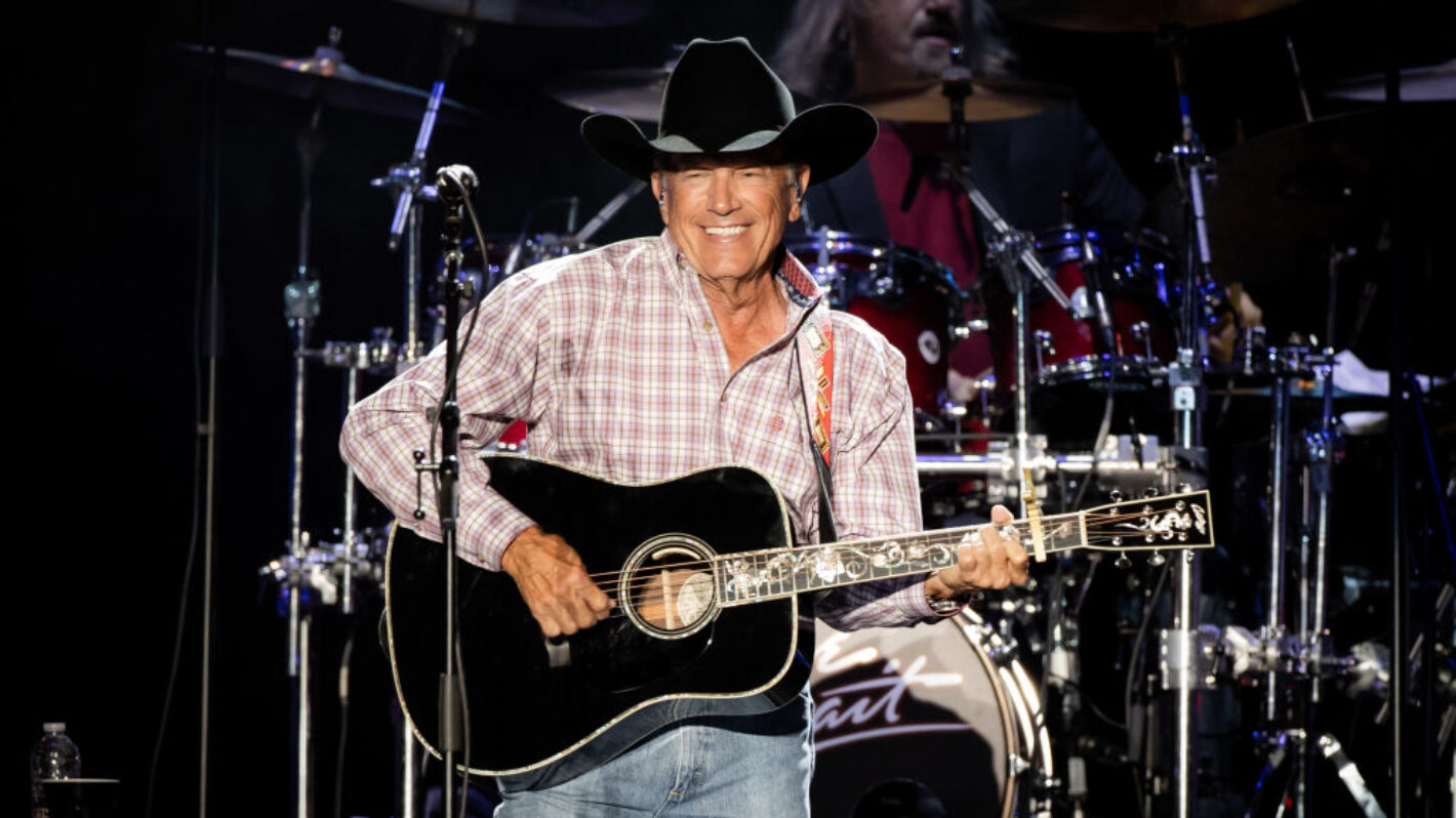 George Strait Set to Receive 2024 CMA Willie Nelson Lifetime Achievement Award