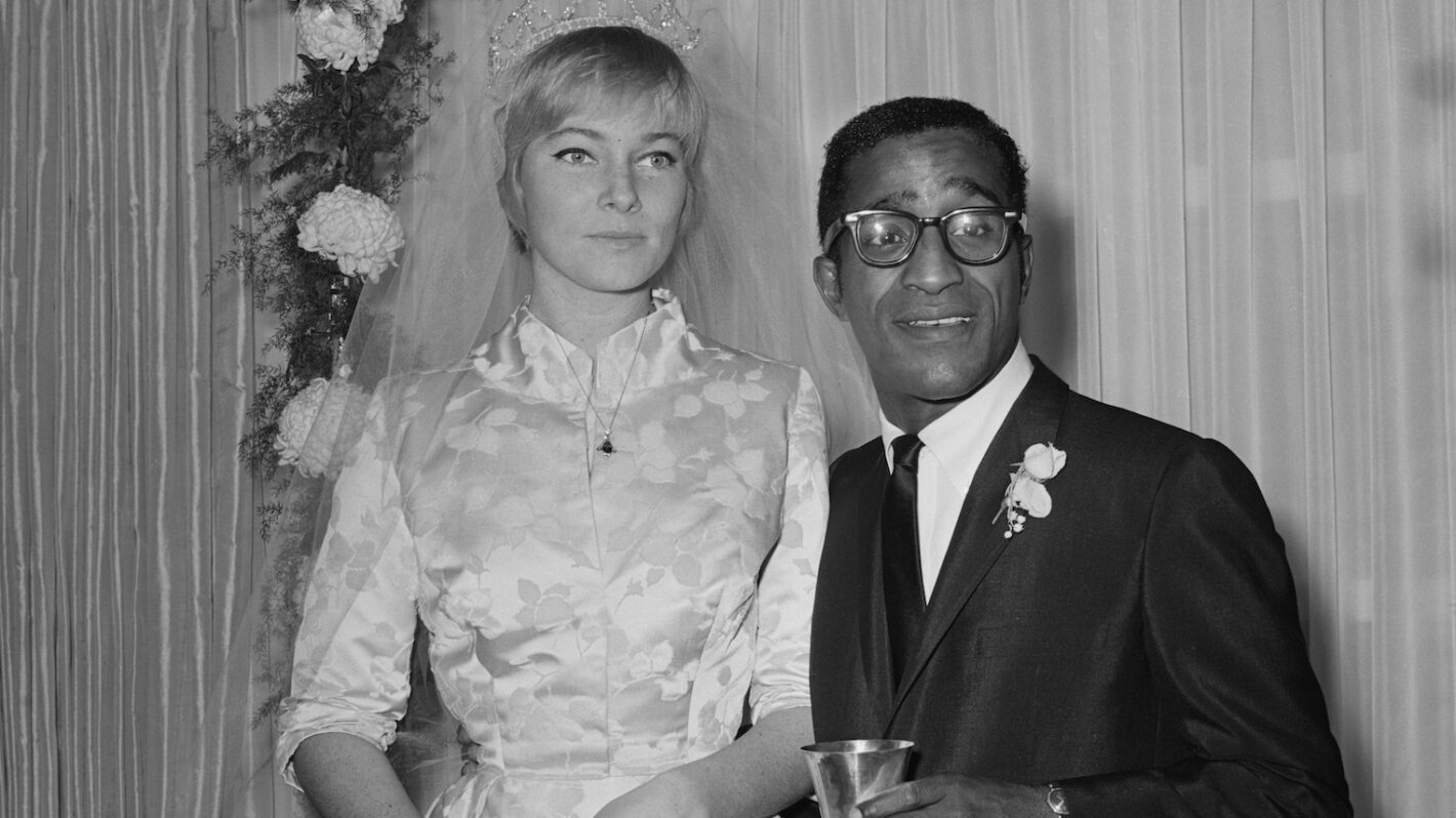 Inside the $600 Million Ambani Wedding: Jewels, Stars, and the Party to End  All Parties | Vanity Fair, image size:1420x798