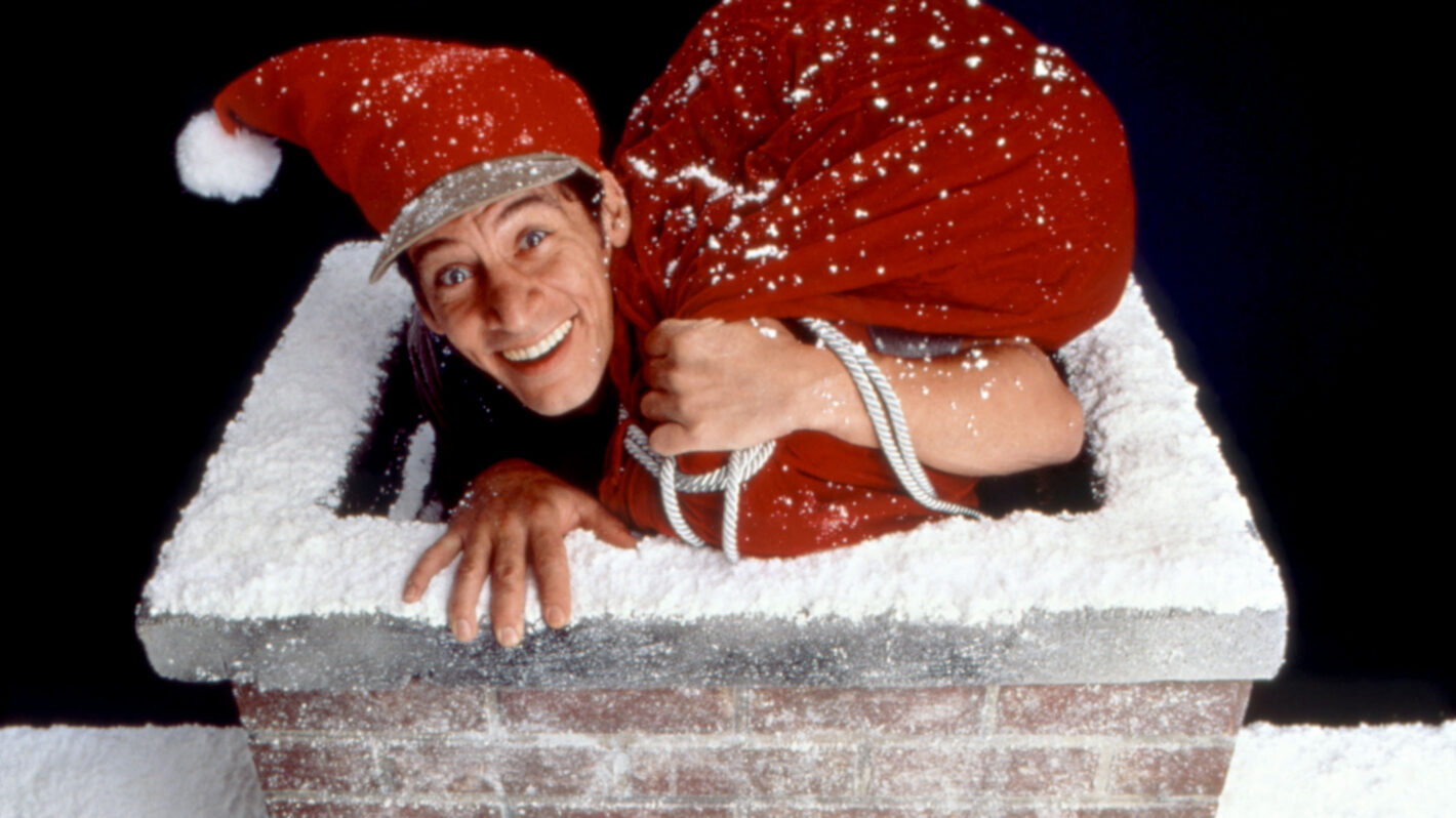 Ernest Saves Christmas