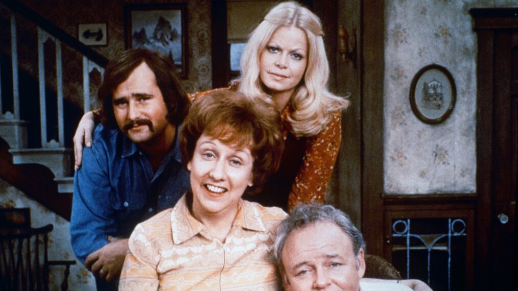 ALL IN THE FAMILY, from left: Rob Reiner, Jean Stapleton, Sally Struthers, Carroll O'Connor, 1971-79