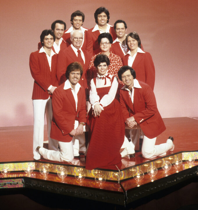OSMOND SPECIALS - "Old Fashioned Valentine's Day" - Airdate: February 11, 1979. (Photo by ABC Photo Archives/Disney General Entertainment Content via Getty Images)FRONT (L-R): MERRILL, MARIE AND WAYNE OSMOND CENTER (L-R): DONNY, GEORGE, OLIVE AND JIMMY OSMOND BACK (L-R): VIRL, JAY, ALAN AND TOM OSMOND