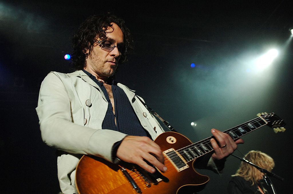 Viv Campbell of Def Leppard during Def Leppard in Concert at The Joint at The Hard Rock Hotel and Casino in Las Vegas - November 13, 2005 at The Joint at The Hard Rock Hotel and Casino in Las Vegas, Nevada, United States