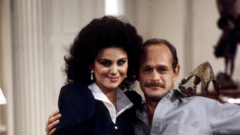 Delta Burke and Gerald McRaney on set of Designing Women