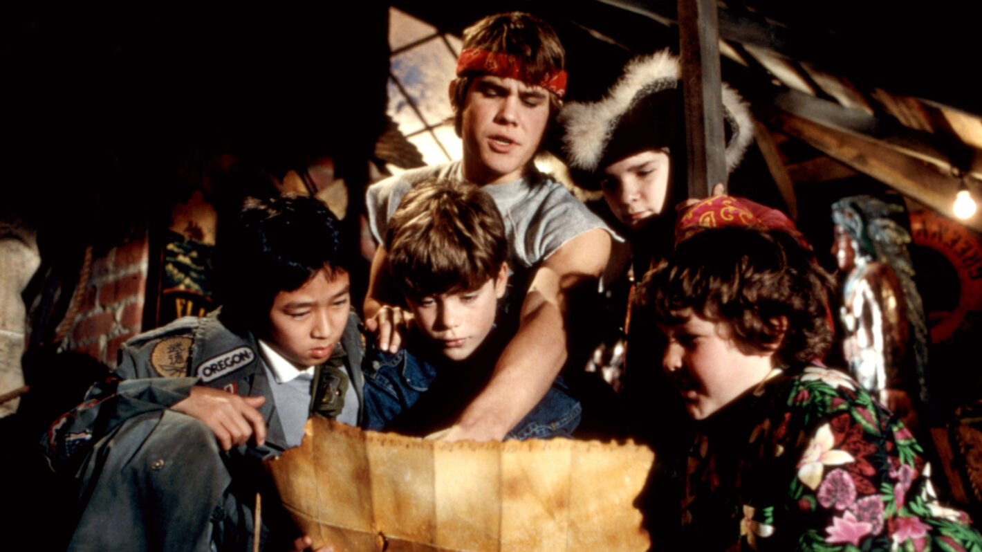The Life-Changing Advice Sean Astin Got From Dad John Astin Before His