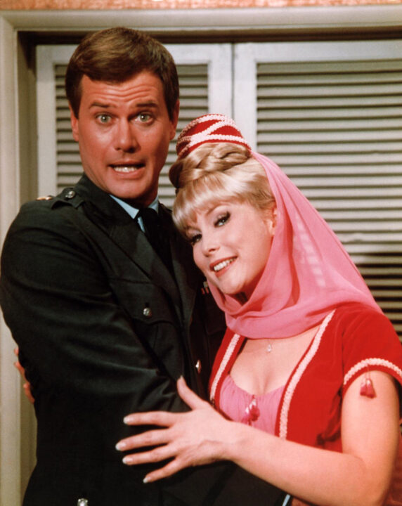 I DREAM OF JEANNIE, Larry Hagman, Barbara Eden, 1965-1970