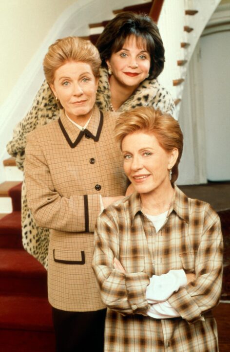 THE PATTY DUKE SHOW: STILL ROCKIN' IN BROOKLYN HEIGHTS, from top, Cindy Williams, Patty Duke, 1999.