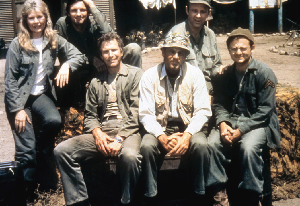 MASH, (aka M*A*S*H), from left: Loretta Swit, Alan Alda, Wayne Rogers, McLean Stevenson, Larry Linville, Gary Burghoff, (Season 1), 1972-83. TM and Copyright ©20th Century Fox Film Corp. All rights reserved./courtesy Everett Collection