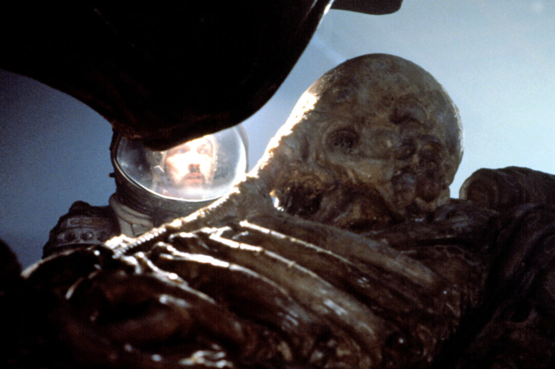 ALIEN, Tom Skerritt, finds the alien monster, 1979