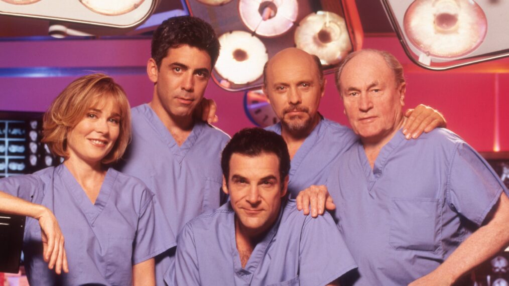 CHICAGO HOPE, from left: Roxanne Hart, Adam Arkin, Mandy Patinkin, Hector Elizondo, E.G. Marshall, (Season 1, 1994), 1994-2000.