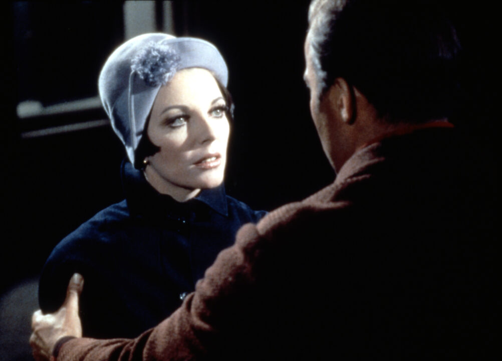 STAR TREK, Joan Collins, William Shatner, in Season 1 Episode #28, 'City On the Edge Of Forever,' April 6, 1967