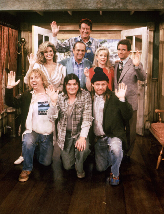 NEWHART. Mary Frann, Bob Newhart, Tom Poston, Julia Duffy, Peter Scolari, John Voldstad, Tony Papenfuss, William Sanderson. Season 8, Final Episode, Ep. 184, 'The Last Newhart', 05-21-1990.