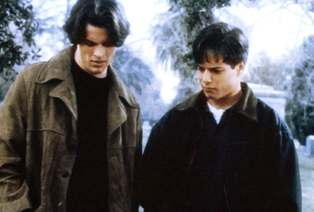 PARTY OF FIVE, (from left): James Marsden, Scott Wolf, 'The Ides of March', (Season 1, aired March 15, 1996), 1994-2000.
