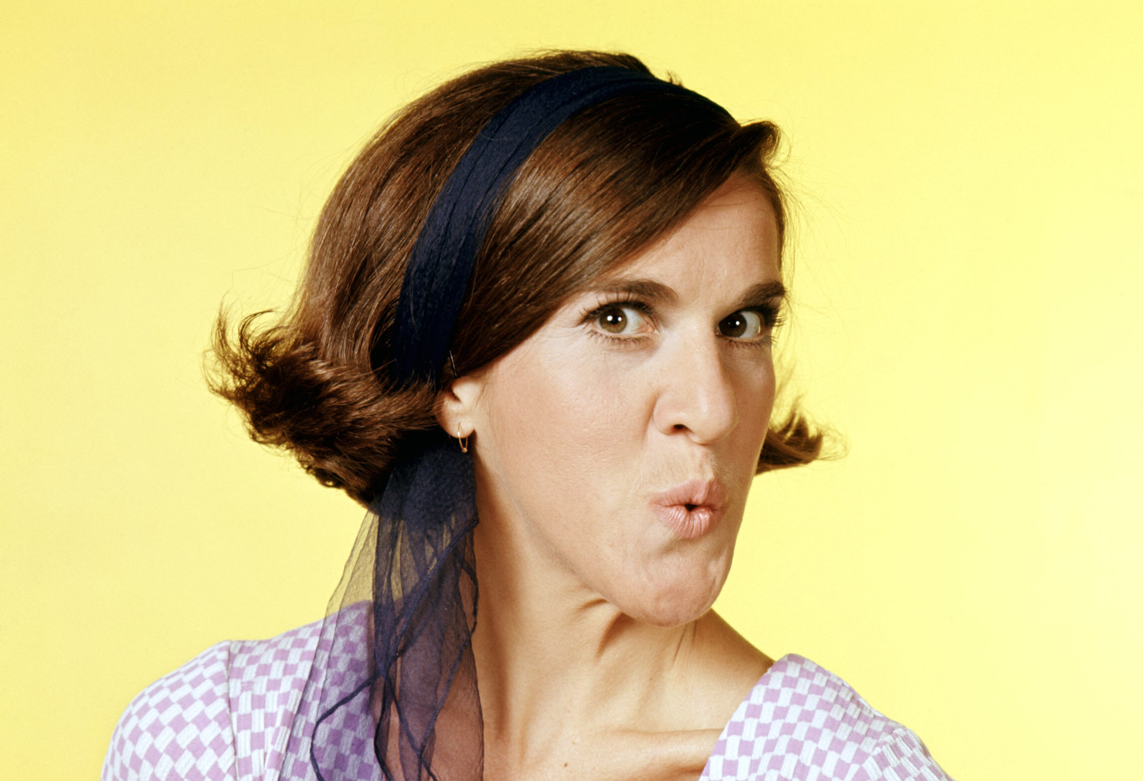 ROWAN AND MARTIN'S LAUGH-IN, Ruth Buzzi