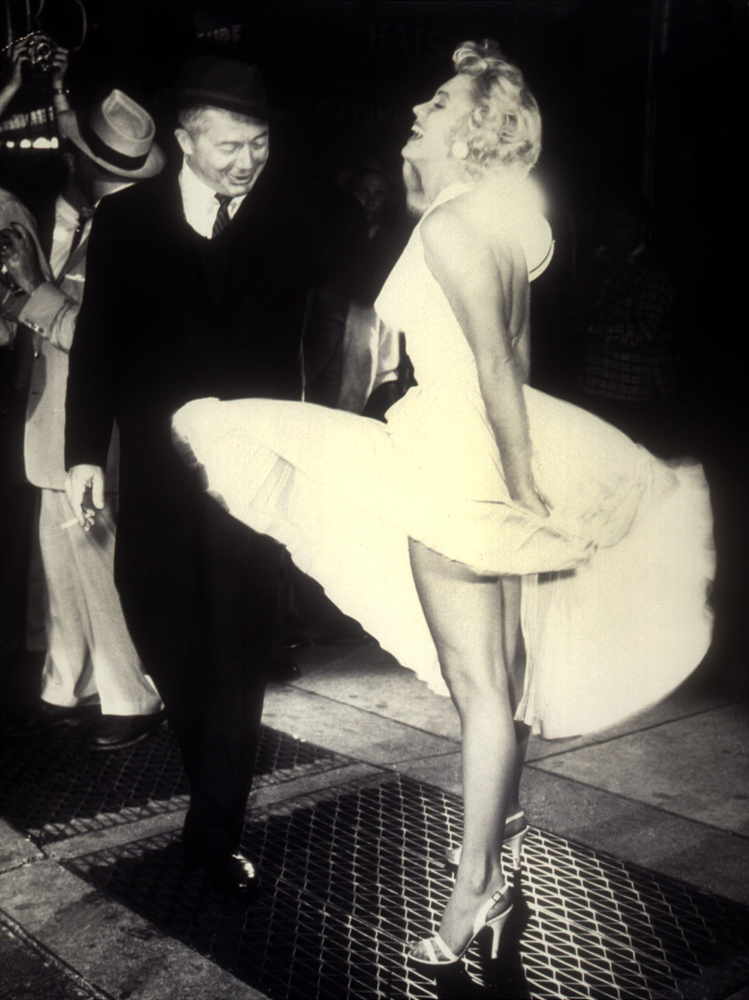 Billy Wilder, Marilyn Monroe on the set of SEVEN YEAR ITCH, 1955.