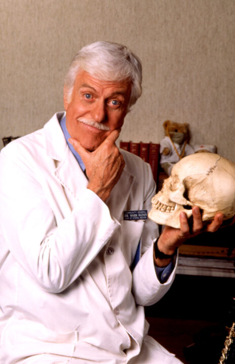 DIAGNOSIS MURDER, Dick Van Dyke, 1992-2001