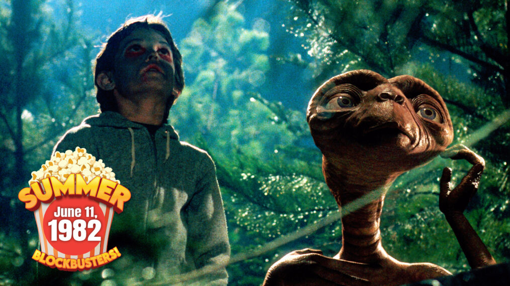 E.T., (aka E.T. THE EXTRA-TERRESTRIAL), from left: Henry Thomas, E.T., 1982,